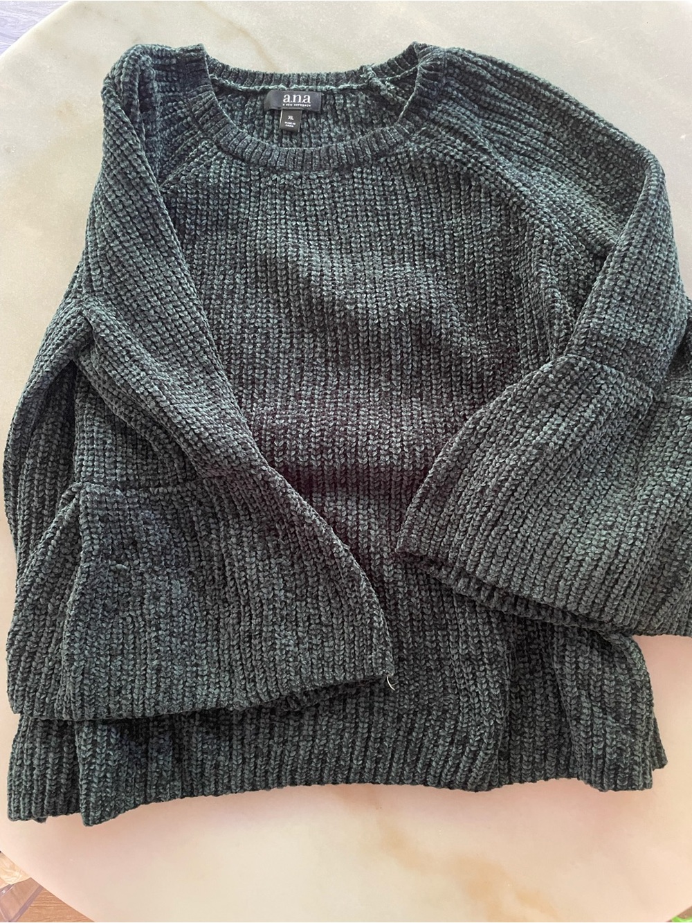 a.n.a Women's Dark Green Ribbed Chenille Sweater size XL
